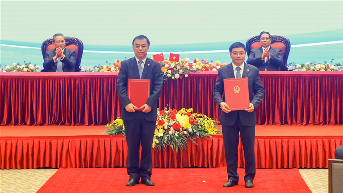Việt Nam - Trung Quốc ký 10 văn kiện hợp tác