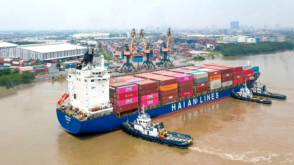 HAH: Thị giá rơi 10% từ đỉnh, công ty liên quan Chủ tịch HĐQT "gom" 1,5 triệu cổ phiếu