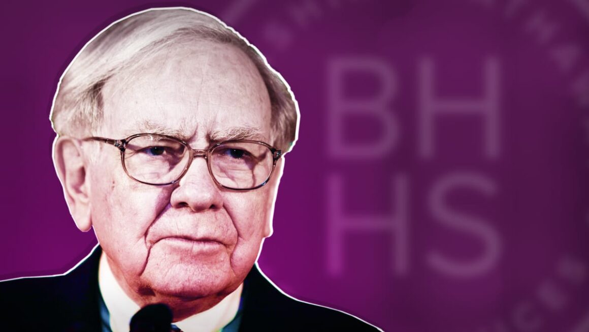 Berkshire Hathaway: "Đế chế" của lão đại chứng khoán Warren Buffett cán mốc vốn hóa 1.000 tỷ USD Berkshire Hathaway: "Đế chế" của lão đại chứng khoán Warren Buffett cán mốc vốn hóa 1.000 tỷ USD
