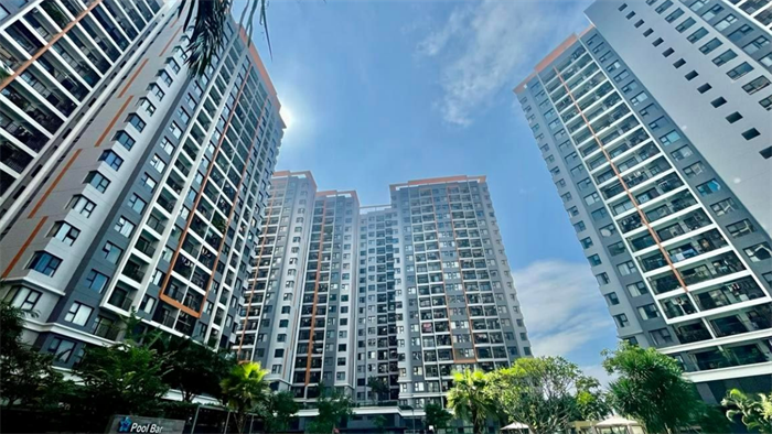 Hộ gia đình thu nhập 250 triệu đồng/năm phải "nhịn ăn, nhịn tiêu" 18 năm mới đủ tiền sắm chung cư Hà Nội