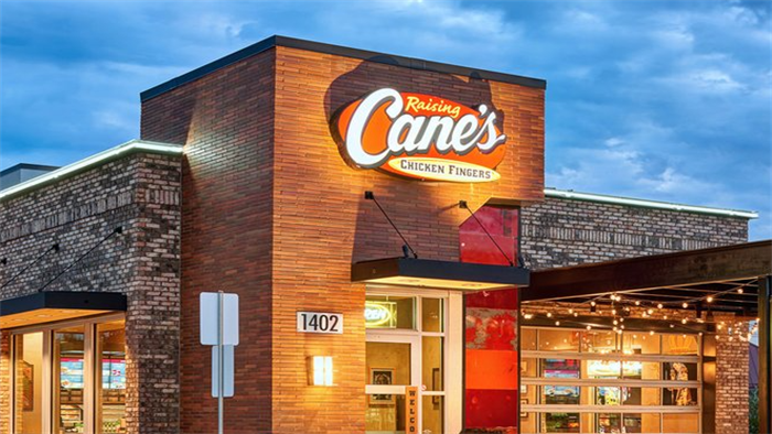 Co-Founder U60 của chuỗi cửa hàng đồ ăn nhanh Raising Cane’s: Làm việc 90 giờ/tuần để tích góp tiền khởi nghiệp, sau 28 năm sở hữu khối tài sản 9,5 tỷ USD