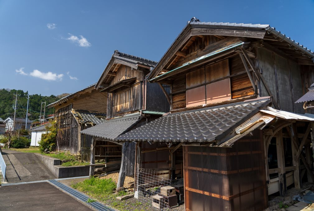 Mua lại căn nhà bỏ hoang với giá 1,3 tỷ đồng, chàng trai 'bỏ túi' 275 triệu mỗi tháng nhờ cho thuê lại