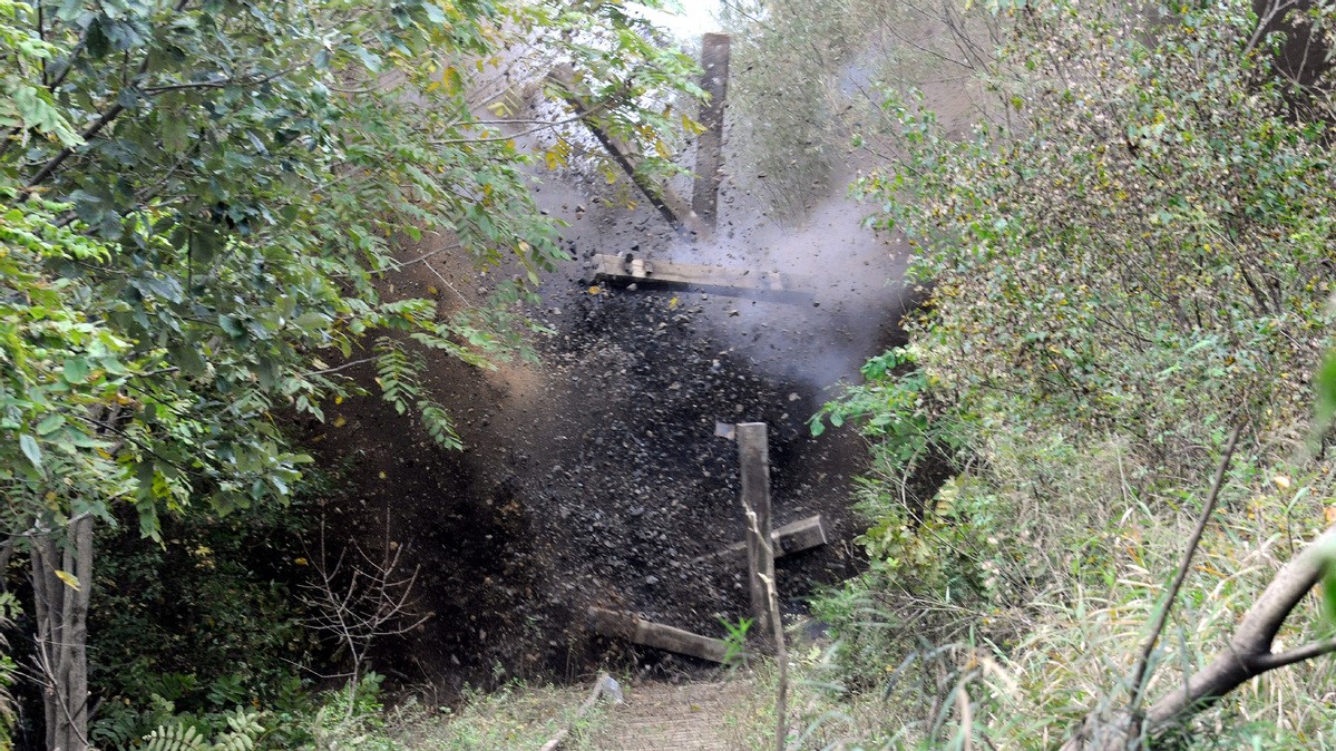 Thông điệp của Triều Tiên khi kích nổ tuyến đường biên giới