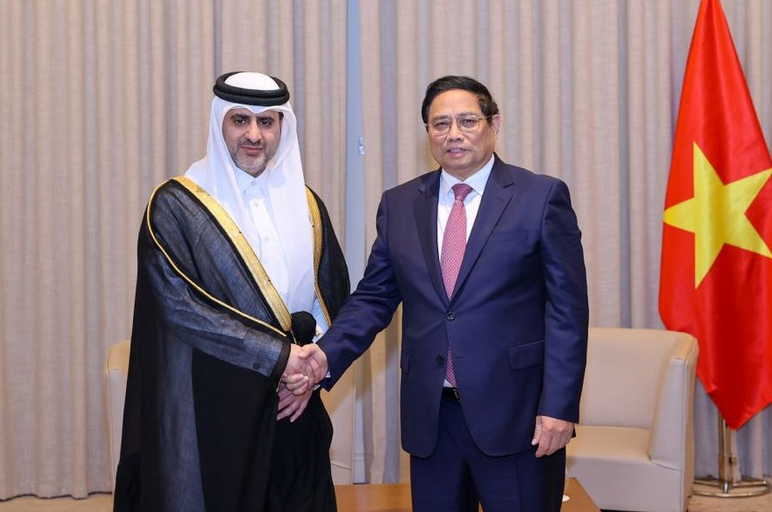 Thủ tướng đề nghị quỹ 475 tỷ USD của Qatar đầu tư vào dự án đường sắt cao tốc, metro tại Việt Nam