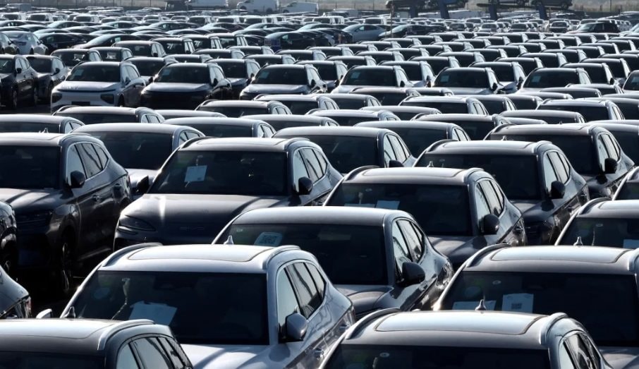 Doanh thu quý 3 của BYD vượt Tesla, liệu Elon Musk có phải dè chừng?