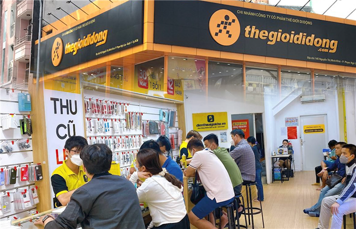 Khai tử mua trả góp, Thế Giới Di Động tung chiến lược "mua trả chậm" cho phép khách hàng "lấy xài liền, tiền trả sau"