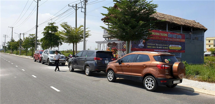 Chốt lời xong khu vực phía Bắc, nhiều nhà đầu tư “nam tiến” săn đất nền, nhà phố