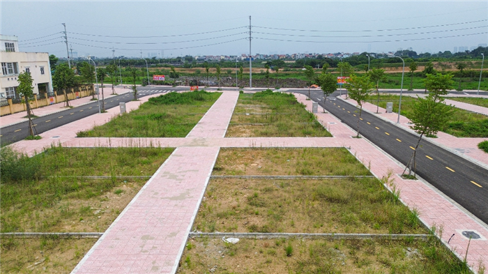 Đấu giá đất ven Hà Nội cuối năm: Vì đâu giá trúng vẫn cao gấp chục lần so với khởi điểm?