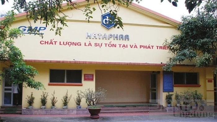 Hãng dược 100 năm tuổi của Nhật Bản bạo chi trăm tỷ đồng gom tiếp cổ phiếu Dược Hà Tây