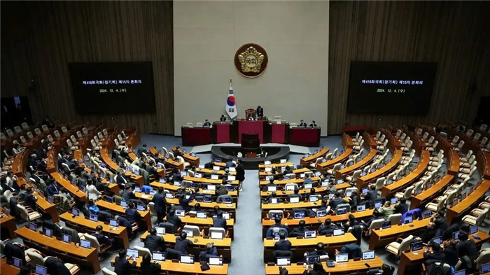 Phe đối lập yêu cầu lập tức luận tội Tổng thống Hàn Quốc