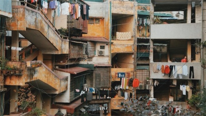 Bám trụ ở Hà Nội 15 năm, vợ chồng trẻ “bỏ phố về quê” vì 300 năm nữa mới mua được nhà