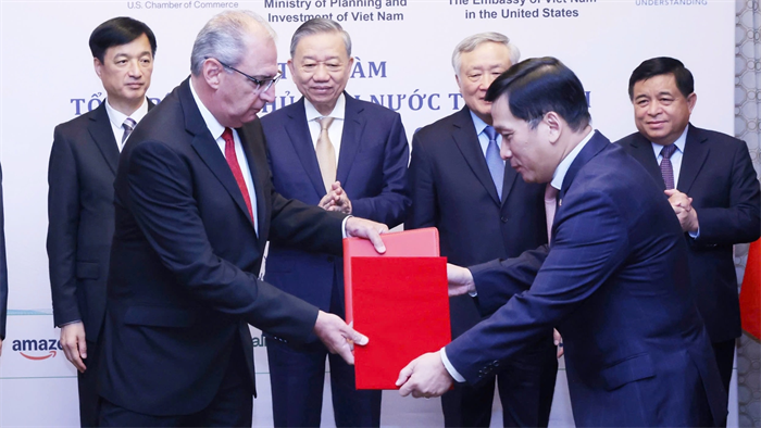 Vietjet ký thỏa thuận hợp tác 1,1 tỷ USD với tập đoàn hàng không vũ trụ Mỹ